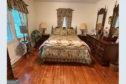 954 Bryant Street SW, Conyers, GA 30012 - Photo 8