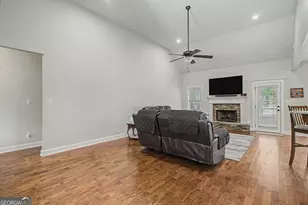 254 Magnolia Pl Dr, Senoia, GA 30276 - Photo 18