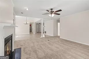 7101 Woodridge Ln, Union City, GA 30291 - Photo 1