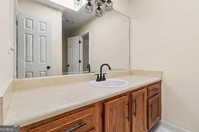 7101 Woodridge Lane, Union City, GA 30291 - Photo 10