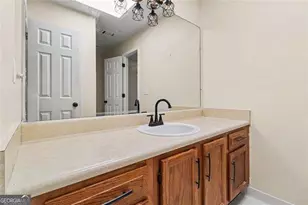 7101 Woodridge Ln, Union City, GA 30291 - Photo 10