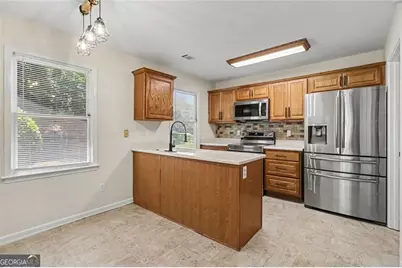 7101 Woodridge Lane, Union City, GA 30291 - Photo 6