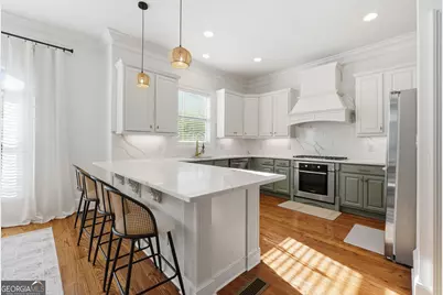 934 Delaronde Court, Sandy Springs, GA 30328 - Photo 2