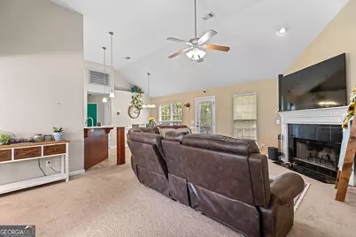 197 Parker Lane, Richmond Hill, GA 31324 - Photo 4