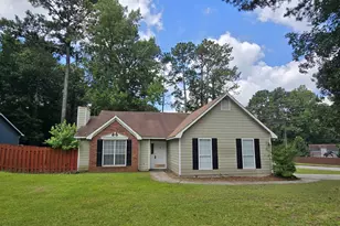 10375 Larrack Ct, Jonesboro, GA 30238 - Photo 2