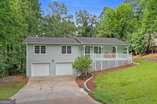 426 Riverlake Ct, Woodstock, GA 30188 - Photo 1