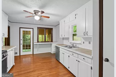 426 Riverlake Court, Woodstock, GA 30188 - Photo 14