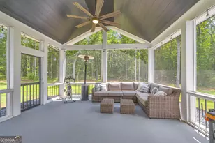 1025 Dewey Rd, Statham, GA 30666 - Photo 10