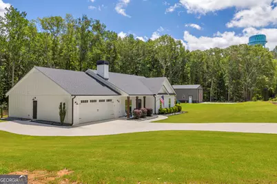 1025 Dewey Road, Statham, GA 30666 - Photo 4