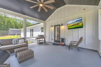 1025 Dewey Road, Statham, GA 30666 - Photo 34