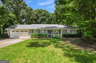 165 Lazy Hollow Ln, Covington, GA 30016 - Photo 2