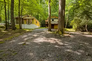 480 Wahu Hu Dr, Hiawassee, GA 30546 - Photo 2