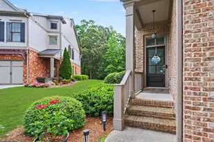 6921 Fellowship Ln, Flowery Branch, GA 30542 - Photo 10
