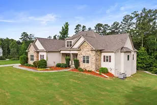 31 Palomino Ct, Newnan, GA 30265 - Photo 2
