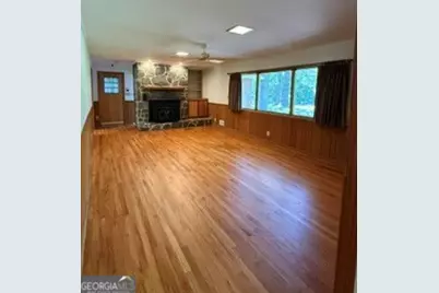 111 Roberson Street, Dublin, GA 31021 - Photo 2