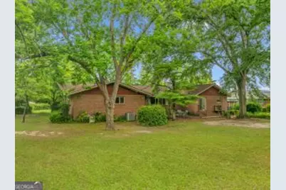 111 Roberson Street, Dublin, GA 31021 - Photo 16