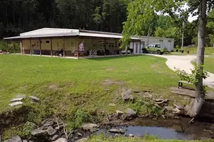 1576 Dripping Springs Rd, Lafayette, GA 30728 - Photo 4