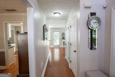 917 Ivy Brook Court, McDonough, GA 30253 - Photo 2