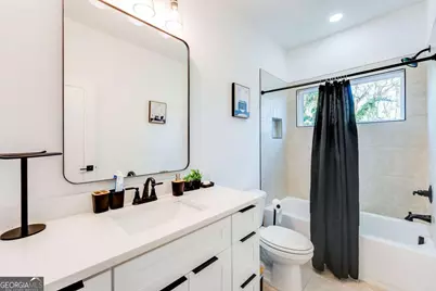 1239 Plaza Avenue SW, Atlanta, GA 30310 - Photo 22
