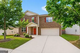 637 Yazzie Pl, Atlanta, GA 30349 - Photo 1