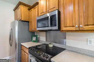 608 Twelve Oaks Dr, Warner Robins, GA 31088 - Photo 12