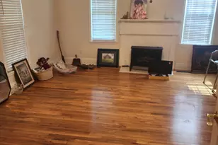 410 Zebulon St, Barnesville, GA 30204 - Photo 4