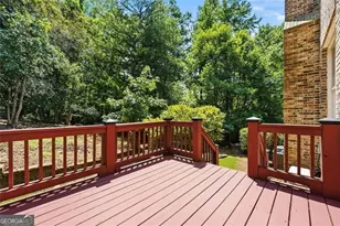 542 N St Marys Ln NW, Marietta, GA 30064 - Photo 16