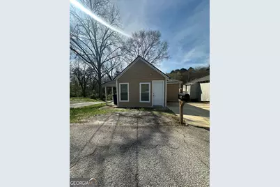 1675 Oak Street NE, Conyers, GA 30012 - Photo 2