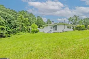 13 Brown St, Toccoa, GA 30577 - Photo 4