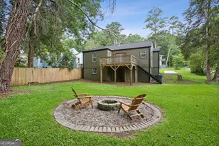 2106 Penrose Dr, East Point, GA 30344 - Photo 18