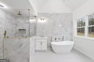 370 Harbour Shores Dr, Jackson, GA 30233 - Photo 32