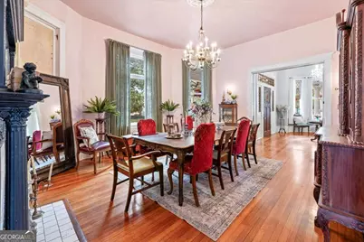 120 W 37th Street, Savannah, GA 31401 - Photo 10