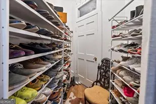 120 W 37th St, Savannah, GA 31401 - Photo 40