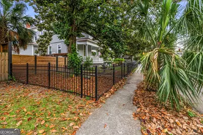120 W 37th Street, Savannah, GA 31401 - Photo 4