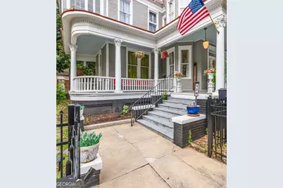 120 W 37th Street, Savannah, GA 31401 - Photo 2