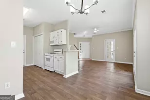 130 S Fairfield Dr, Peachtree City, GA 30269 - Photo 12