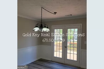915 Burning Bush Drive, Loganville, GA 30052 - Photo 4