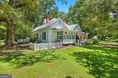 107 Sixth Avenue, Mansfield, GA 30055 - Photo 4