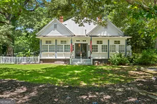 107 6th Ave, Mansfield, GA 30055 - Photo 1