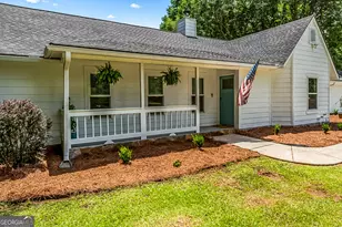 135 Dixie Ln, Covington, GA 30014 - Photo 8