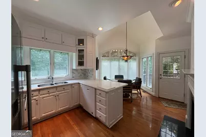 132 Sunny Point Circle, Lagrange, GA 30240 - Photo 10