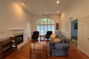 132 Sunny Point Cir, Lagrange, GA 30240 - Photo 4