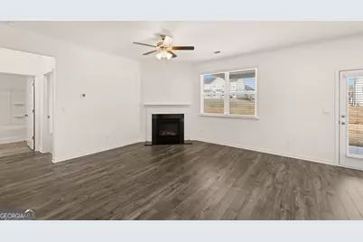 3099 Champions Way, Loganville, GA 30052 - Photo 10