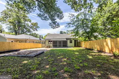 1615 Stokes Avenue SW, Atlanta, GA 30310 - Photo 88
