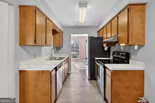 6 N Nicholson Cir, Savannah, GA 31419 - Photo 8