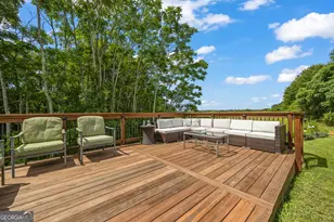 241 Knightsbridge Ln, Winder, GA 30680 - Photo 2
