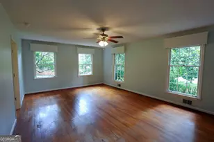180 Clifton Dr, Athens, GA 30606 - Photo 4