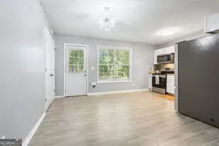 1209 N Hampton Dr, Hampton, GA 30228 - Photo 14