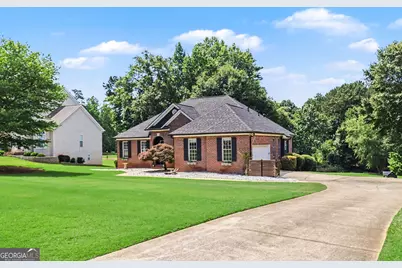80 Bay Drive, Newnan, GA 30263 - Photo 4