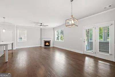 6464 Crosscreek Lane, Flowery Branch, GA 30542 - Photo 10